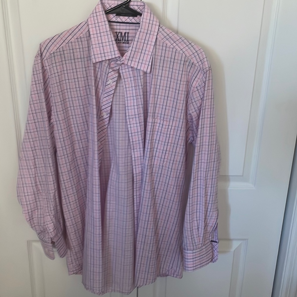 Nice pink dress shirt. No stains rips or missing buttons
